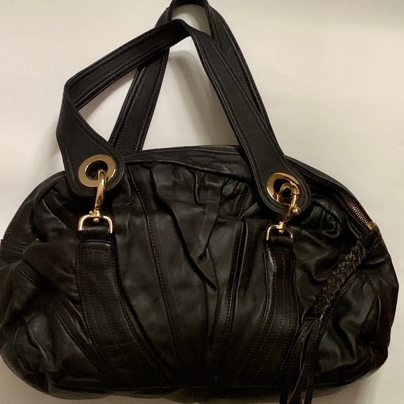GOLDENBLEU Black Leather Shoulder Bag - Picture 4 of 11